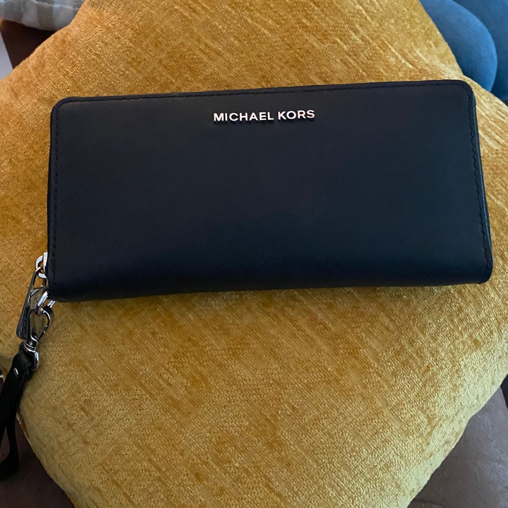 Michael Kors black wallet